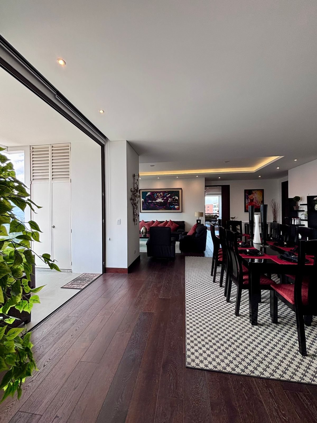 Apartamento en Edificio Echo, zona 14