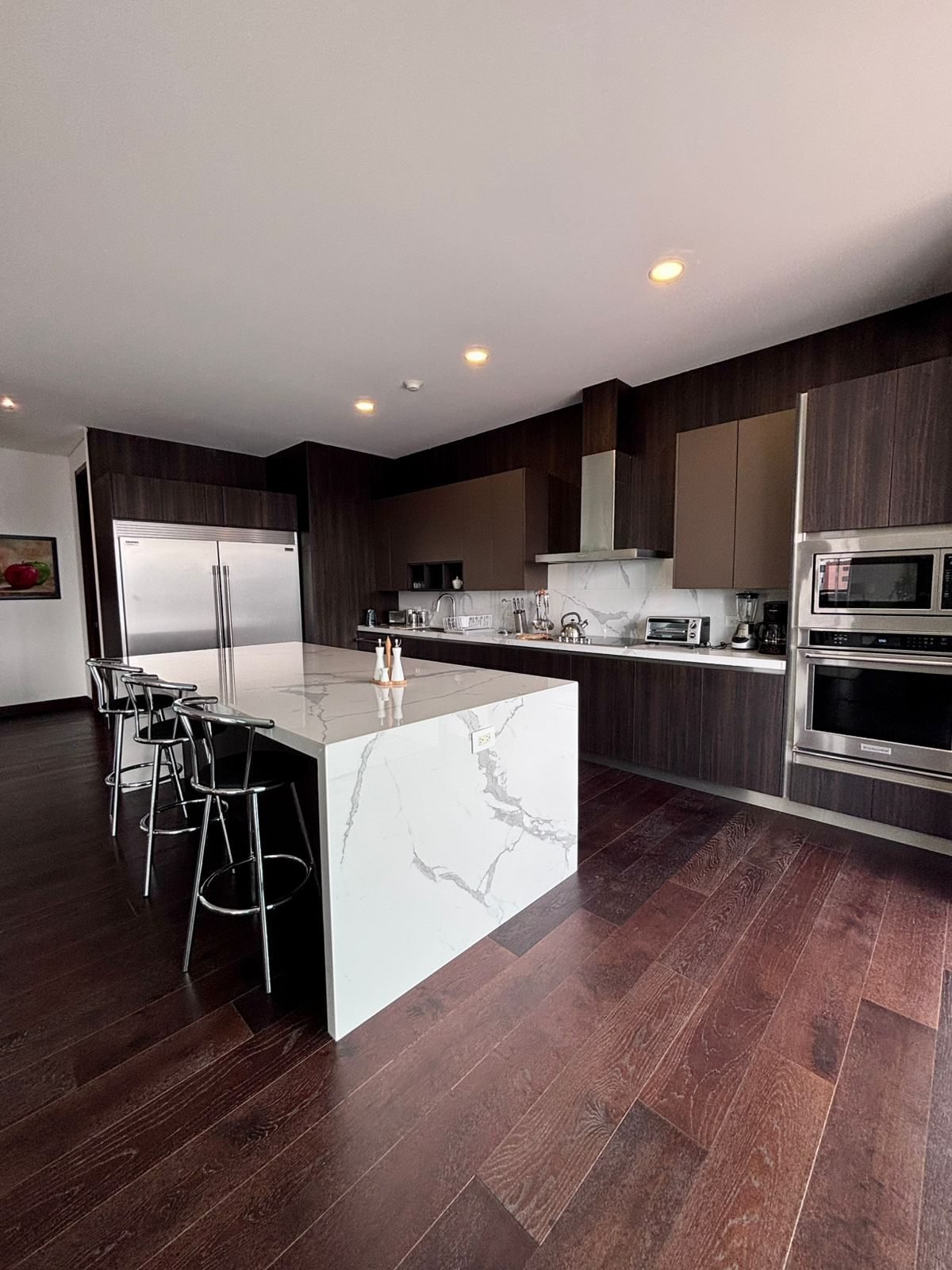 Apartamento en Edificio Echo, zona 14