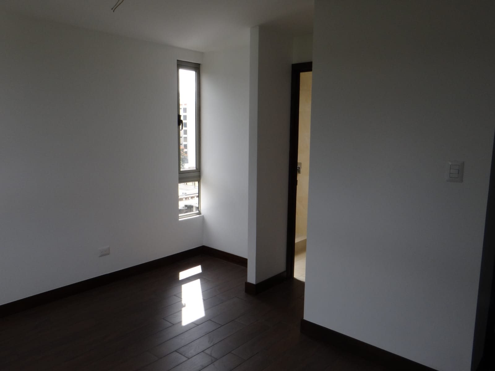 Apartamento en Edificio Rivoli, zona 15