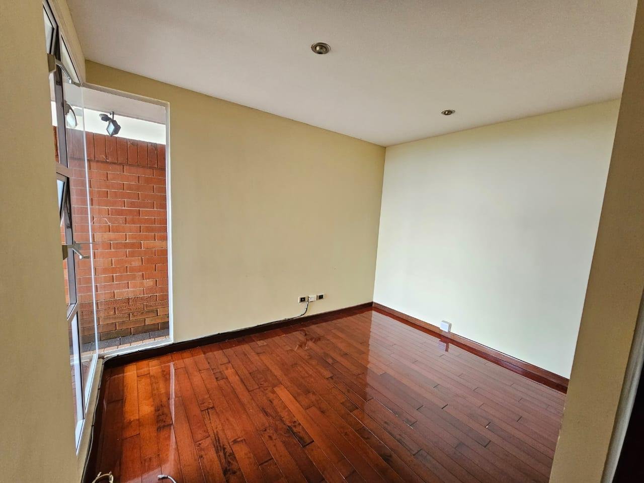 Casa en San Lázaro, zona 15