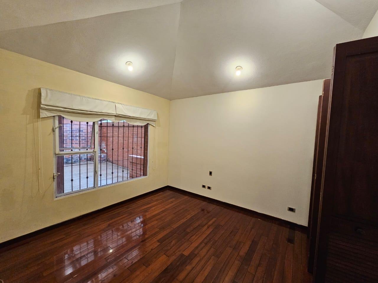 Casa en San Lázaro, zona 15