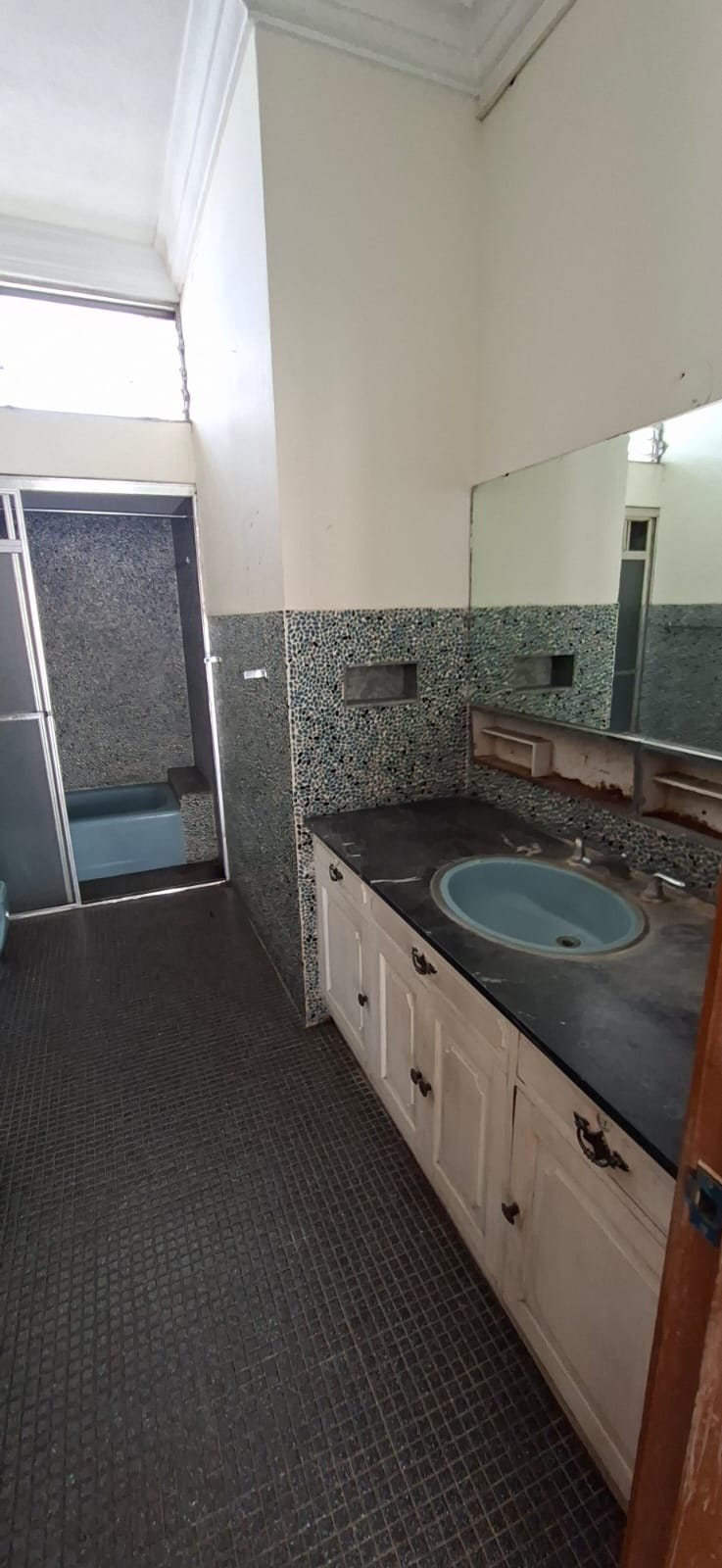 Inmueble corporativo en la 7a. Avenida