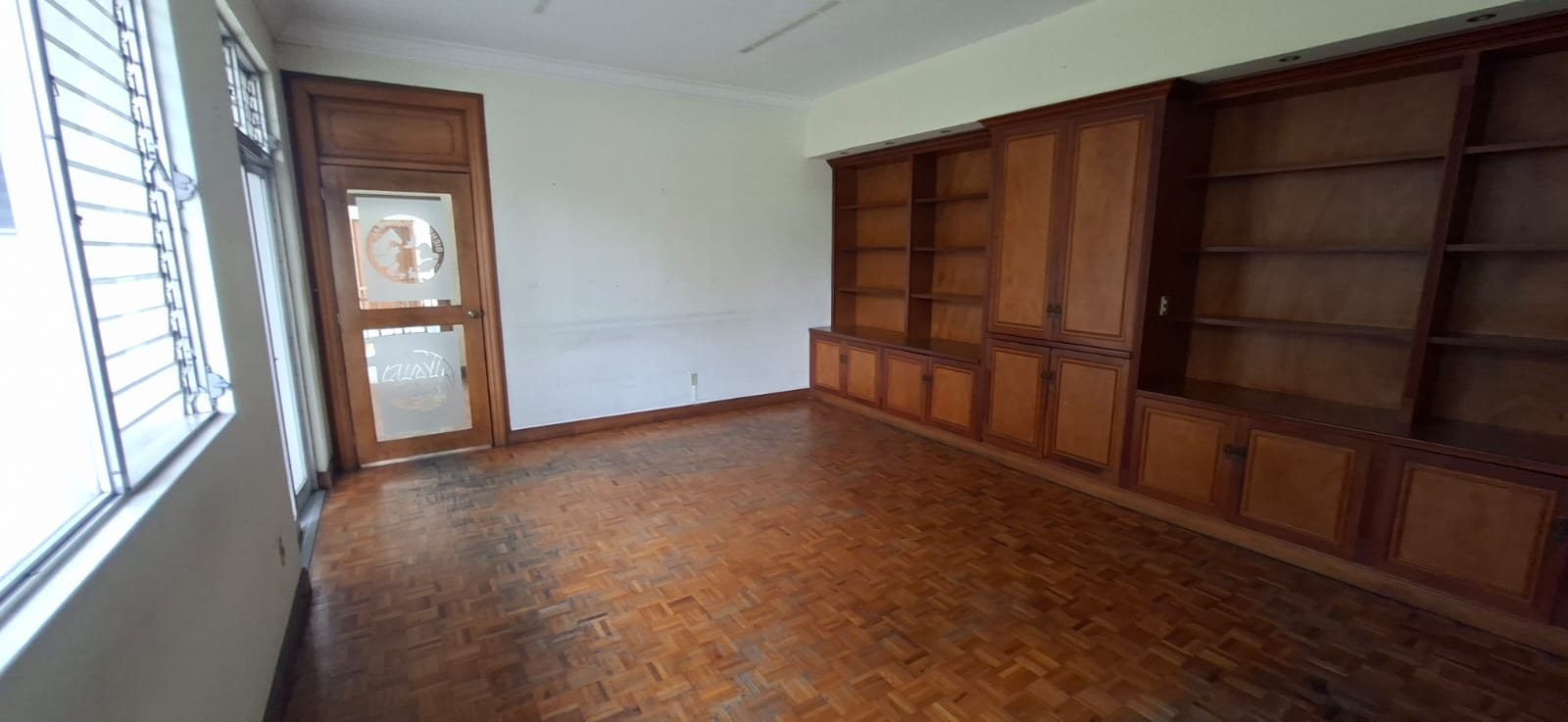 Inmueble corporativo en la 7a. Avenida