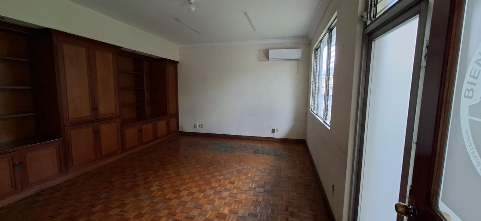 Inmueble corporativo en la 7a. Avenida