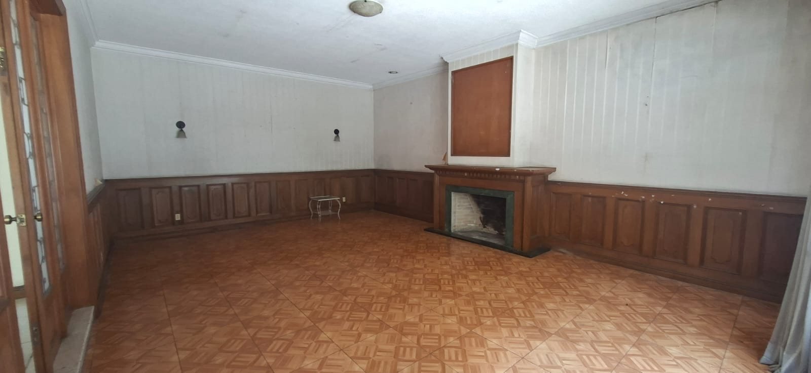 Inmueble corporativo en la 7a. Avenida