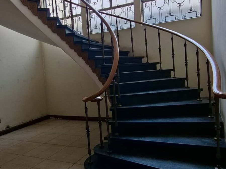 Inmueble corporativo en la 7a. Avenida