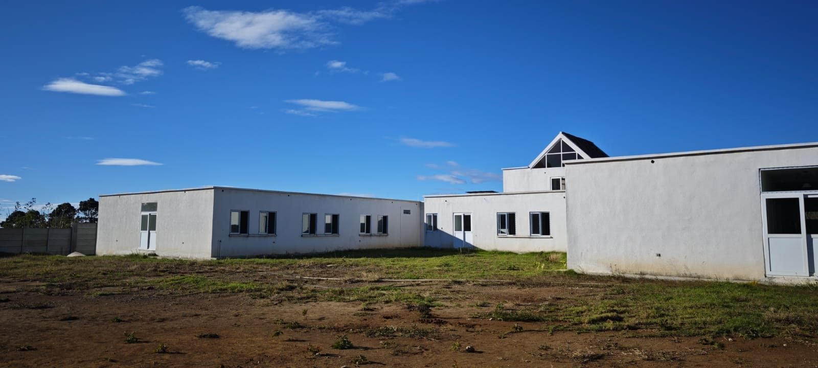 Complejo institucional en Fraijanes
