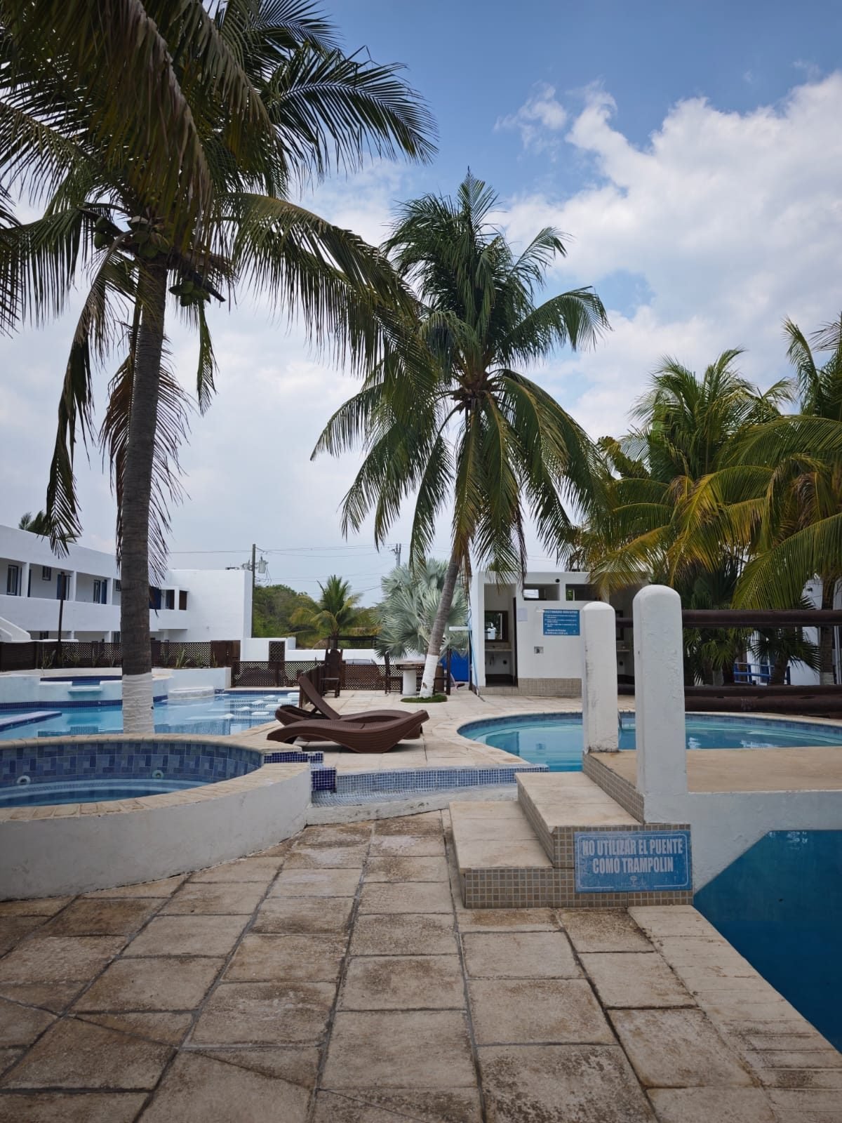 Hotel frente al mar en Monterrico