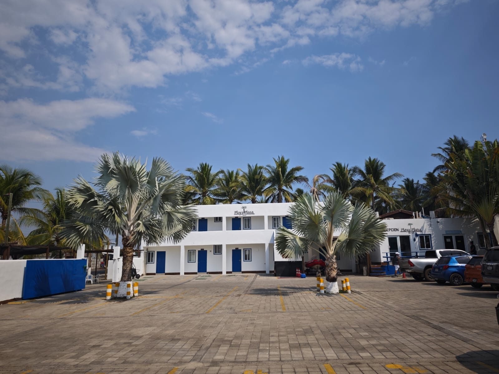 Hotel frente al mar en Monterrico