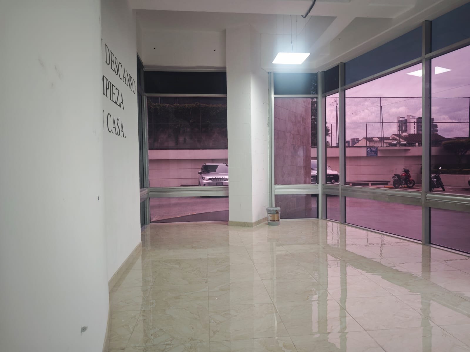 Local/oficina en venta, Edificio Z-15